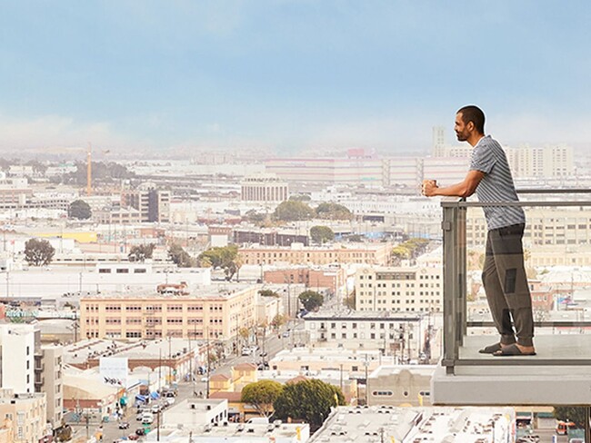 Balconies with City Views - Sentral DTLA at 732 S. Spring