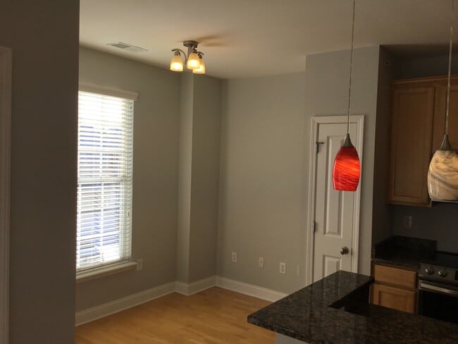 Building Photo - 451 American Way N