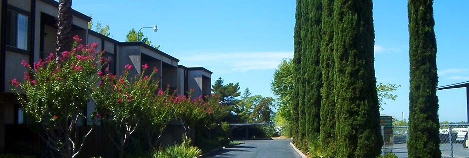 Foto principal - Oroville Manor Apartments