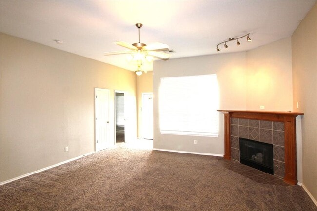Building Photo - 1726 Concord Dr