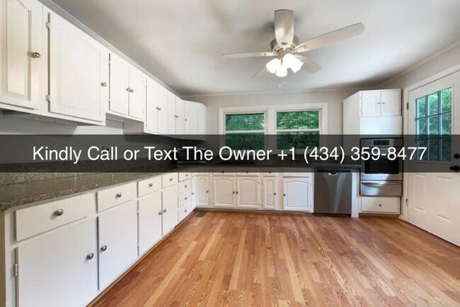 Building Photo - Lovely Single Family House
