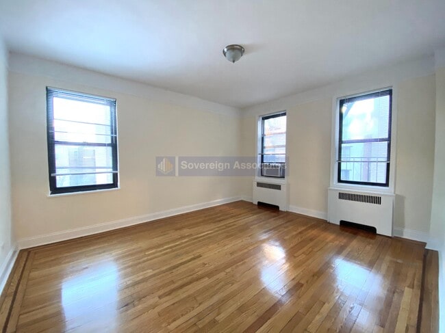 Building Photo - 615 W 172nd St