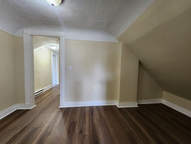 Foto del edificio - 170 Sherman Ave