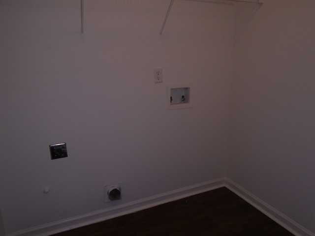 Building Photo - 401 Legacy Way