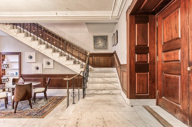 Two 32 Apartments York Pa Apartments Com