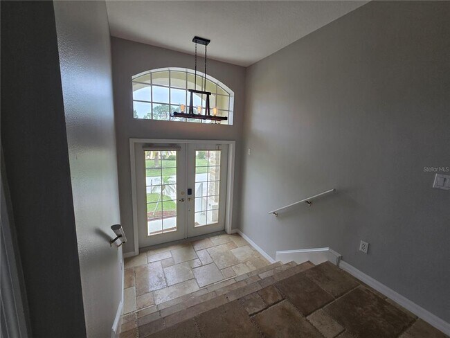 Foto del edificio - 7423 Southwind Dr