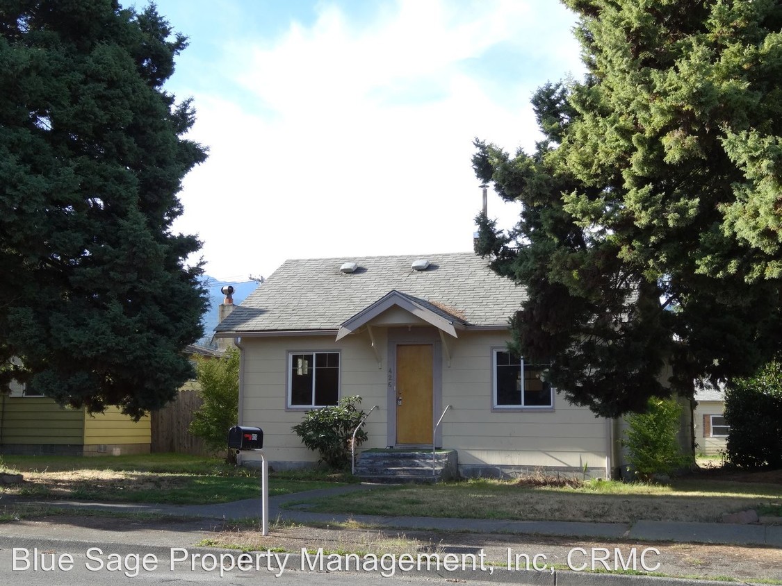 Primary Photo - 426 E 5th St