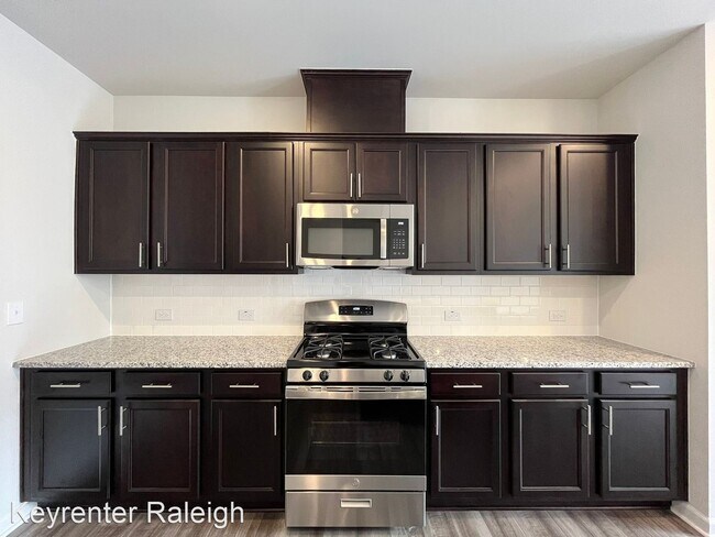 Foto del edificio - 3 br, 3.5 bath House - 5016 Kota St