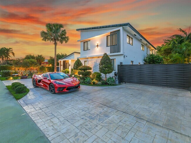 Foto del edificio - 8761 SW 56th St