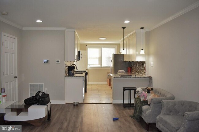 Building Photo - 4835 Midline Rd