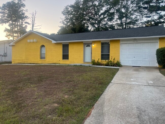 Foto del edificio - 7013 Fielder Rd