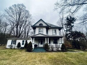 Building Photo - 665 NY-32