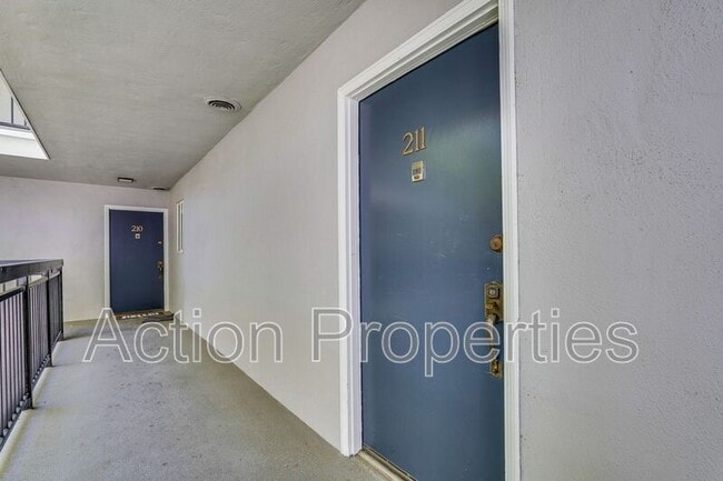 Foto del edificio - 181 Del Medio Ave