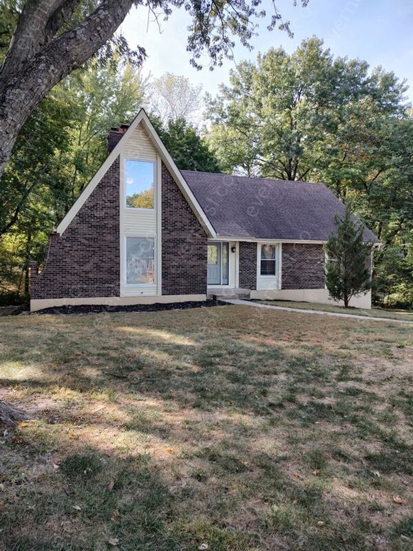 9805 N Wayne Ave, Kansas City, MO 64155 House Rental in Kansas City