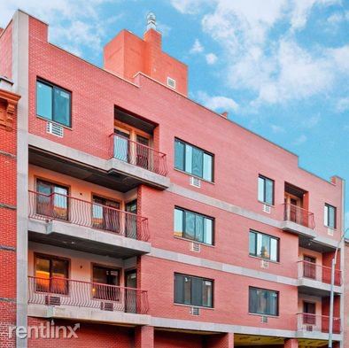 Building Photo - 380 15th St