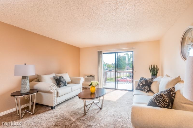 Foto principal - 3282 Granger Ave E