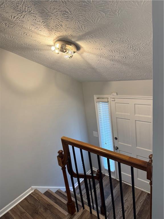 Foto del edificio - 17 St Claire Ln NE