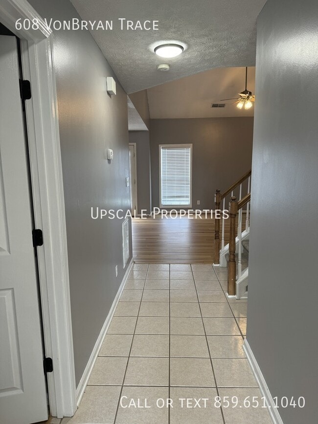Foto del edificio - 608 Vonbryan Trace