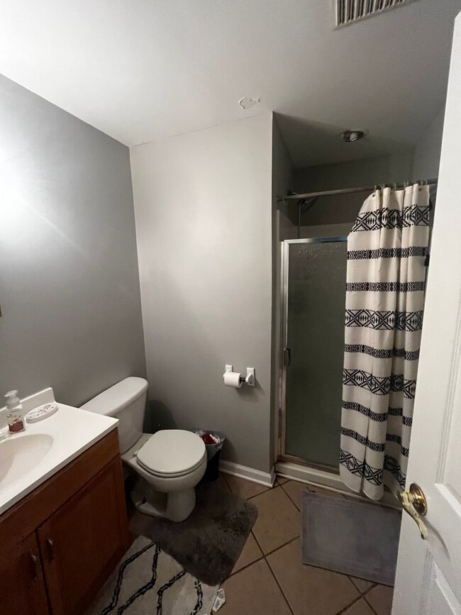 Building Photo - 4 Bedroom House in Southside w/ Central Ai...