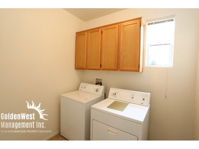 Building Photo - 10220 Delray Beach Ave