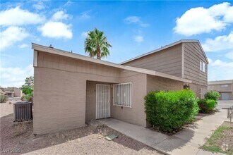 Building Photo - 5158 Greene Ln