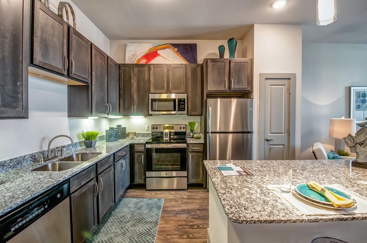 Oaks on Marketplace Apartments Kyle, TX