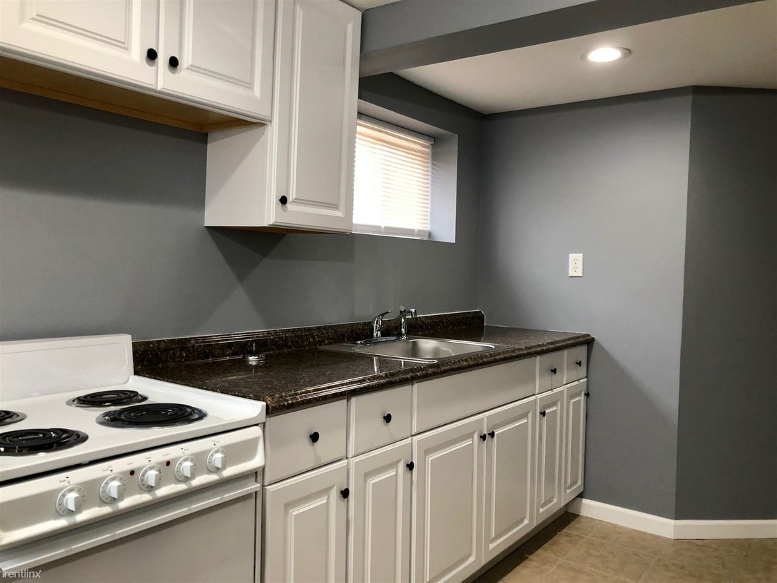 Primary Photo - 1 br, 1 bath Apartment - 5203 Leeds Ave # B
