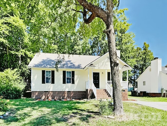 Building Photo - 1322 Sasswood Ln