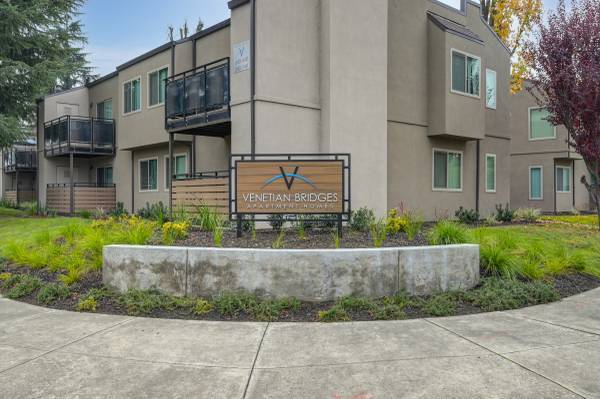 Foto del edificio - Venetian Bridges