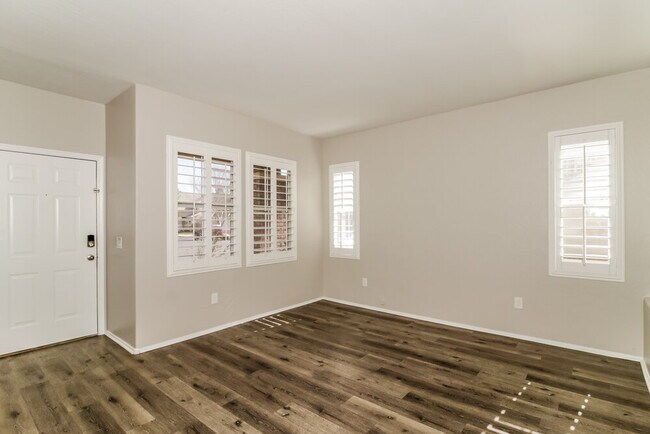 Foto del edificio - 2042 S 87th St