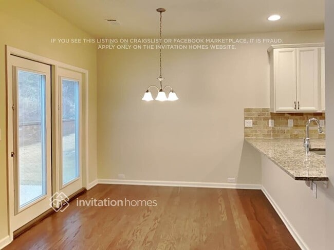 Building Photo - 228 Highland Pointe Cir E