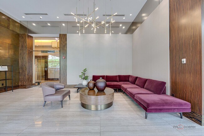 Foto del edificio - 1235 S Prairie Ave