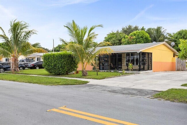 Building Photo - 18930 NW 14th Ave