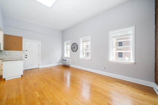Foto del edificio - 309 1st St