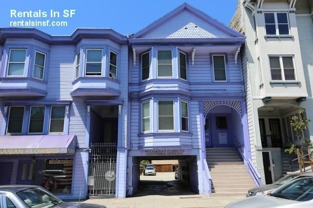 Primary Photo - 1674 Lombard St