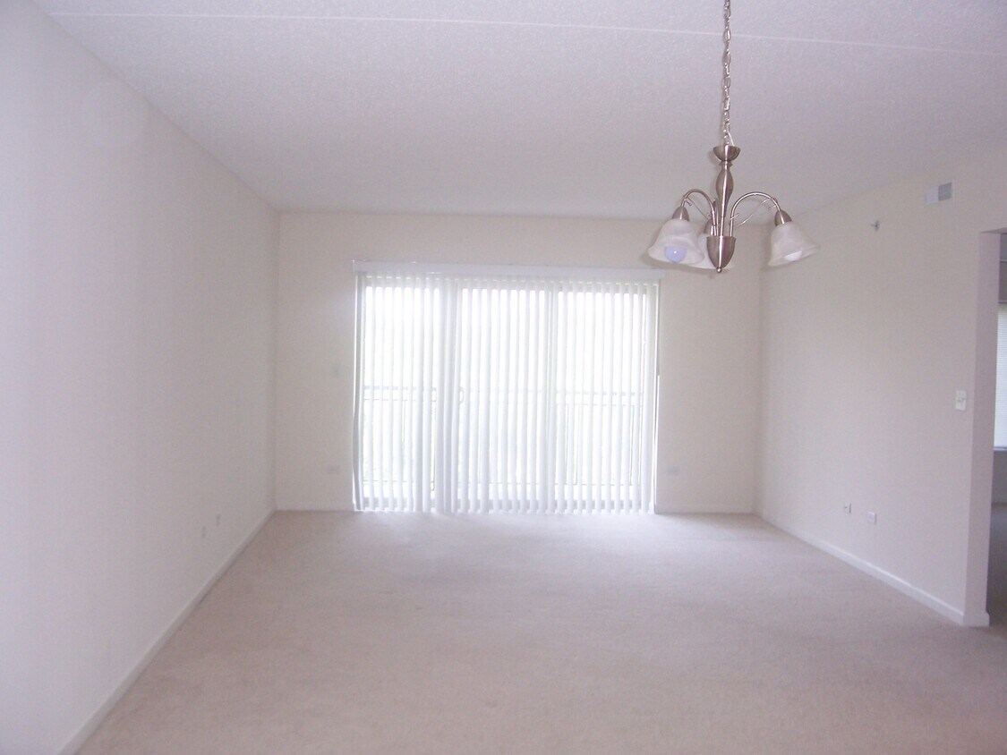 Building Photo - 615 Perrie Dr