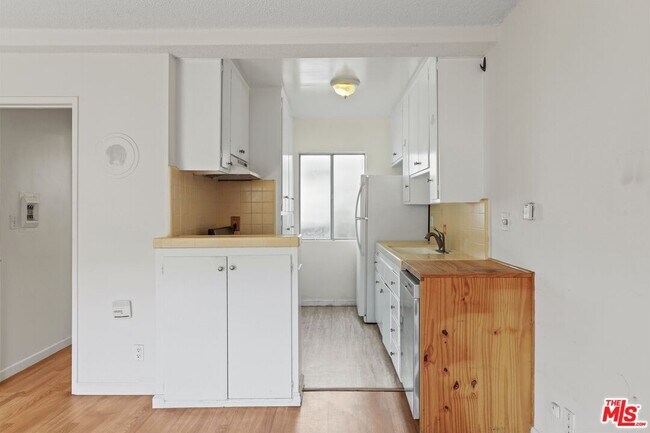 Foto del edificio - 1834 Federal Ave