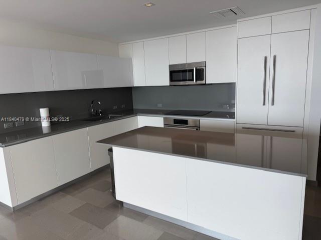 Foto del edificio - 88 SW 7th St