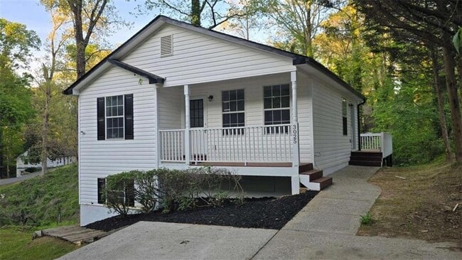 Photo - 3025 Mangum Dr House