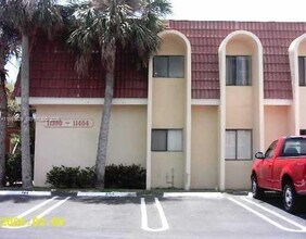 Building Photo - 11394 Royal Palm Blvd