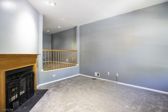 Building Photo - 333 Carnegie Ct