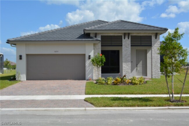 Building Photo - 5054 Panella Ave