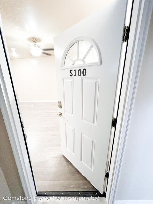 2 br, 1 bath House 1060 N Louis Street House Rental in Hildale, UT