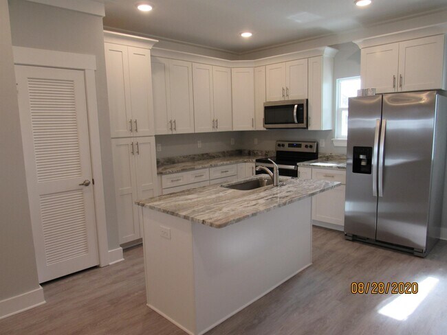 Building Photo - 69 S Sand Palm Rd