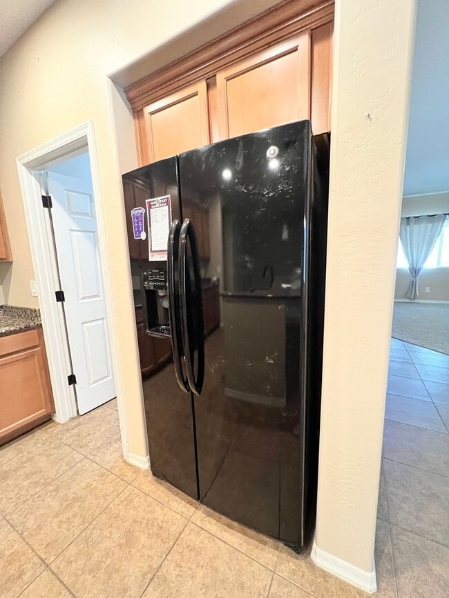 Building Photo - Adorable home in Ironwood Crossing will be ready for August move in