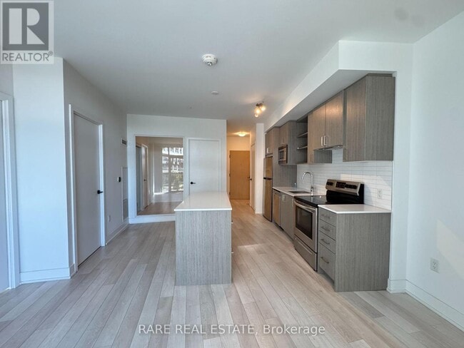 Building Photo - 60 George Butchart Dr