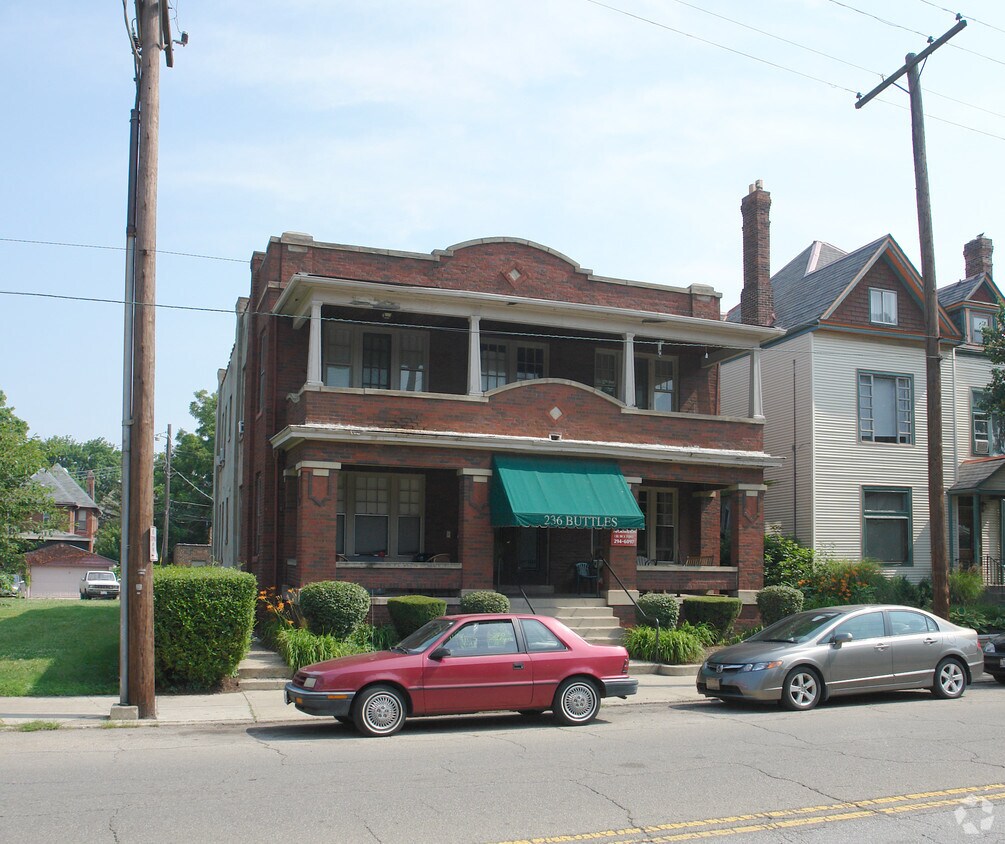 Foto principal - 236 Buttles Ave