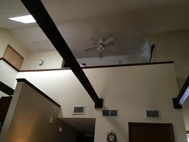 Building Photo - 3922 Ontario St