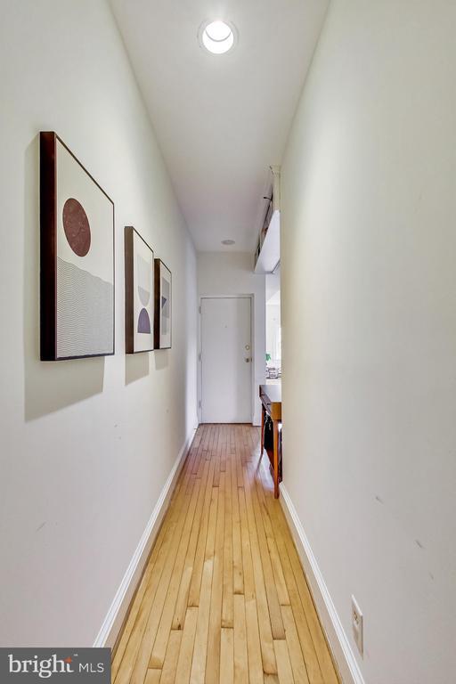Foto del edificio - 1200 East Capitol St NE