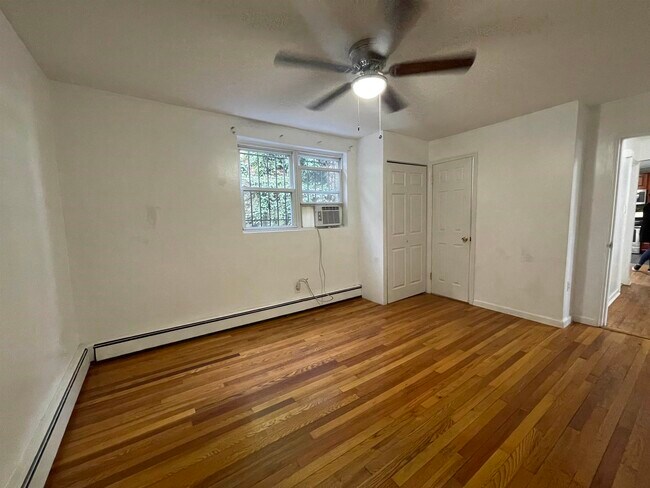 Foto del edificio - 420 Wayne St